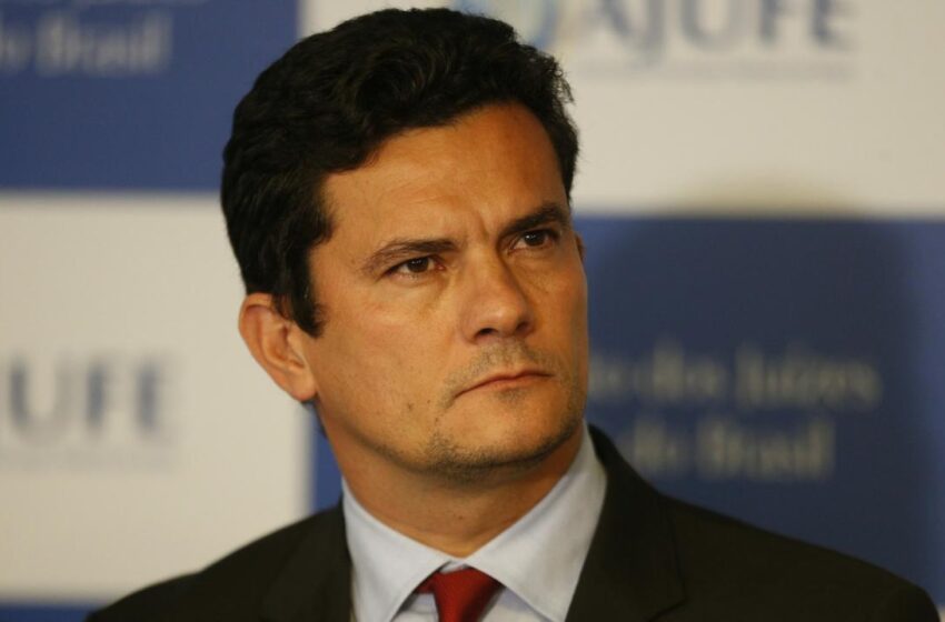 Defesa de compadre de Lula pede ao STF investigação contra Moro