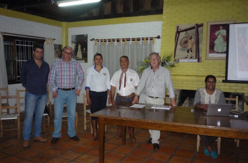  Patronagem do CTG Porteira do Rio Grande realizou prestação de contas do 31º Rodeio Crioulo Internacional