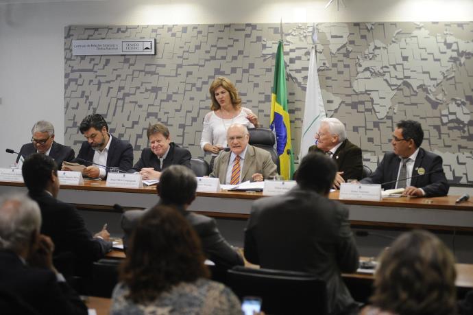 Senado vai discutir polêmica sobre banda larga fixa em audiência pública