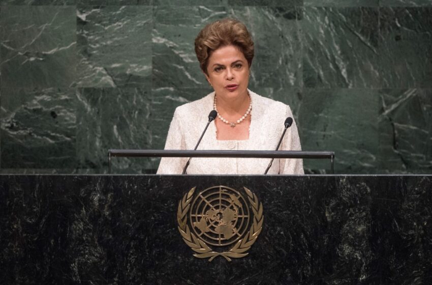  Dilma afirma que golpe pode colocar “pessoas ilegítimas” no governo