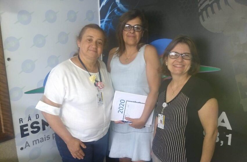 Onze professores continuam em greve na área da 23ª CRE