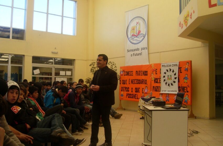 Polícia Civil ministrou palestra para mais de 200 alunos na Escola Pedro Álvares Cabral