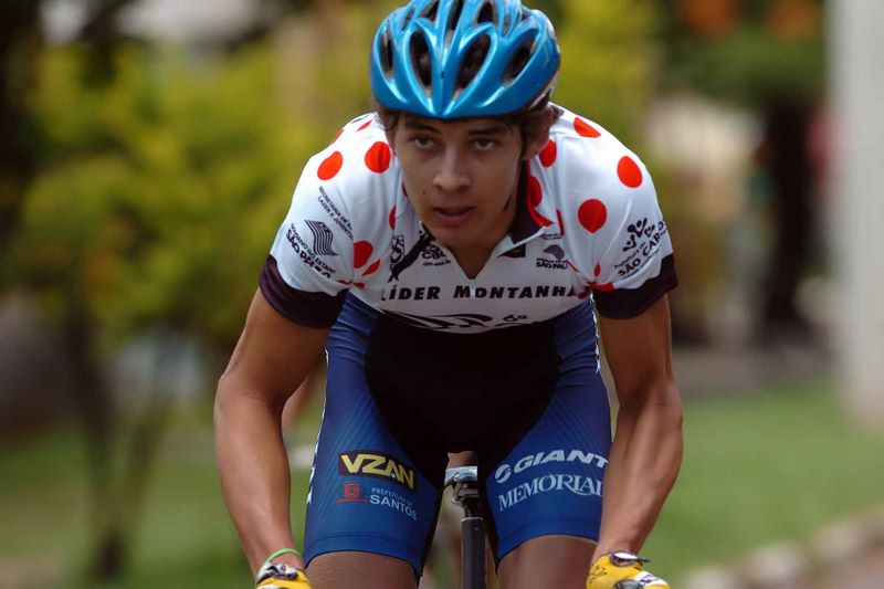 Atleta da ACIVA faz bonito no ciclismo nacional