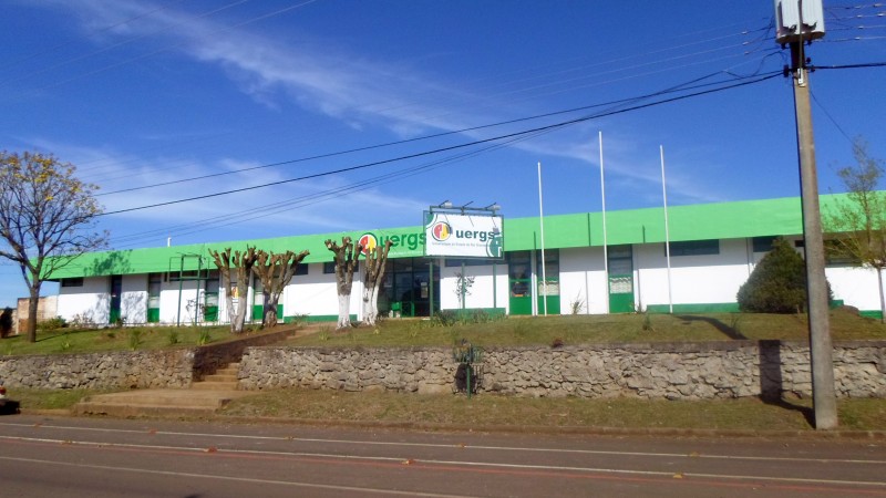 Uergs recebe inscrições para cinco cursos gratuitos de especialização
