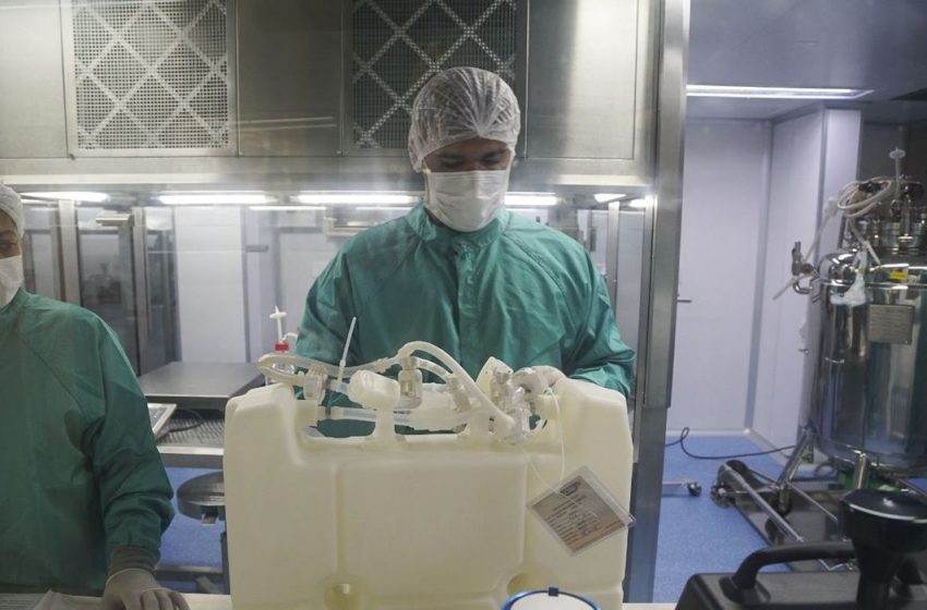 Fiocruz recebe neste sábado nova remessa de insumos para fabricação de mais vacinas