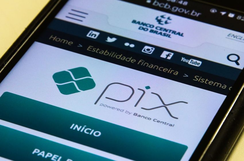 Pix poderá ser usado em aplicativos de mensagens e compras online