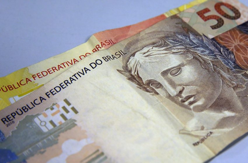 Caixa inicia pagamento do Auxílio Brasil
