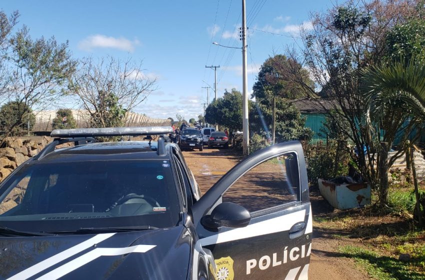  Polícia Civil realiza operação na Vila Ferrovia, BR 116, saída para Lages- SC