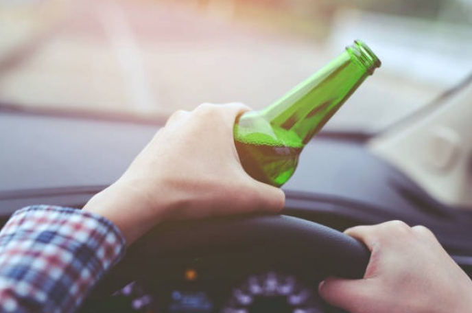  Comissão da Câmara dos Deputados aprova projeto que obriga motorista alcoolizado a pagar custos com atendimento a vítimas