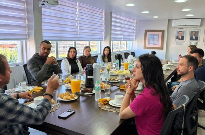  CEO da Ambientalplast detalha projeto sustentável já apresentado na COP30 ao Núcleo Jovem da CIC