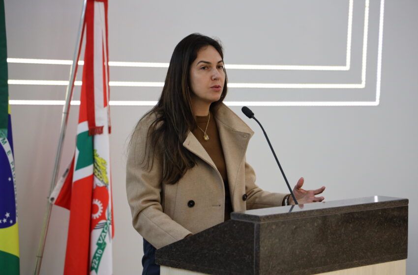  Vereadores cobram soluções para problemas no abastecimento e pressionam Corsan/Aegea durante Grande Expediente